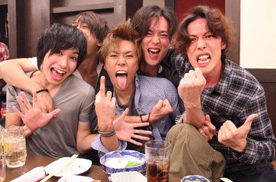 早乙女太一 中指 ブログ