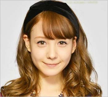 トリンドル玲奈