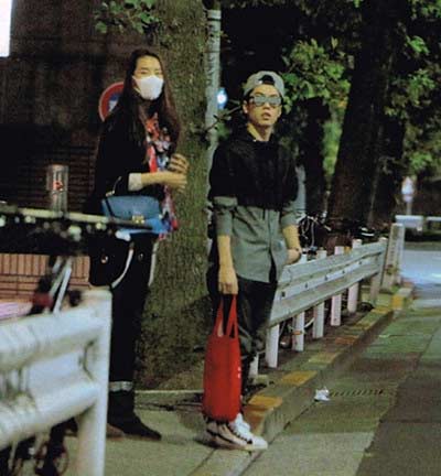 石田純一の娘・すみれ　ツーショットキス写真4