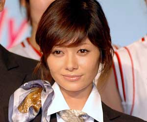 真木よう子