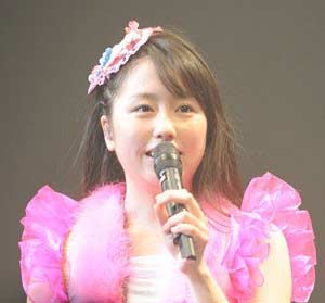 佐々木彩夏 激太り1