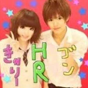 鈴木勤 きゃりーぱみゅぱみゅさんのツーショットプリクラ写真2