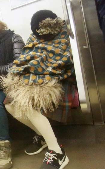 能年玲奈　私服写真　フライデー盗撮3