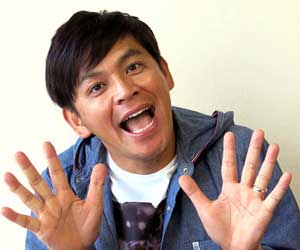 岡田圭右