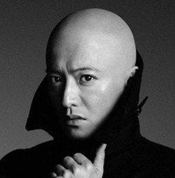 27時間テレビの広告でSMAPの木村拓哉がスキンヘッドの画像