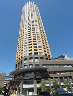 板野友美が住むマンション「中目黒アトラスタワーマンション」