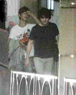 氷川きよしと松村雄基の熱愛現場の写真