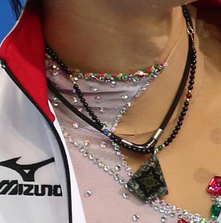 羽生のペンダント