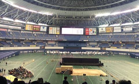 AKB48の握手会がガラガラ状態