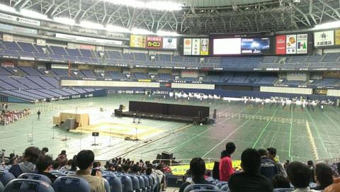 11月16日に京セラドーム大阪で行われたAKB48の握手会会場の画像