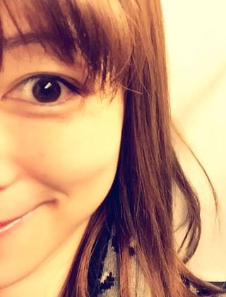 元モーニング娘。の吉澤ひとみの整形疑惑が浮上した自撮り画像