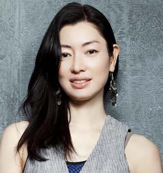 小雪の姉・弥生