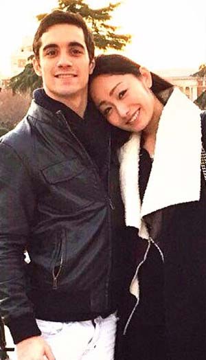 安藤美姫とハビエル・フェルナンデスツーショット写真