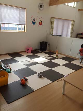 小阪由佳が運営のウィズママ保育園内部