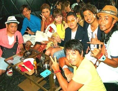 加藤綾菜の友達と加藤茶