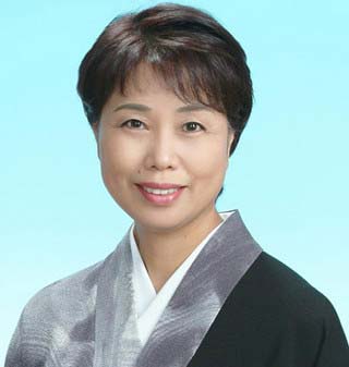 木村拓哉の母親・木村悠方子がスピリチュアルな活動を継続