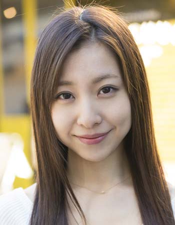 板野友美の妹・板野成美のデビュー