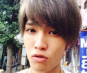 船曳健太