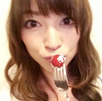 吉澤ひとみ整形疑惑 目頭切開2