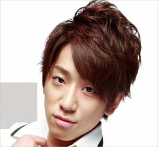 NEWSの小山慶一郎