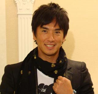 中山エミリの夫・飯沼誠司