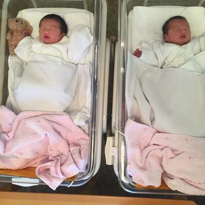 東原亜希の双子の赤ちゃん
