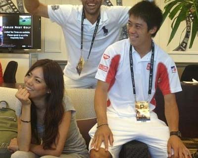 坪井保菜美　錦織圭選手のツーショット写真