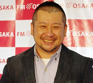 小峠英二と坂口杏里の破局を暴露した芸人・ケンドーコバヤシ