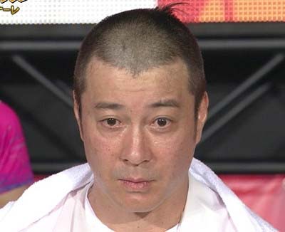 『FNS27時間テレビ』で丸刈りになった極楽とんぼの加藤浩次
