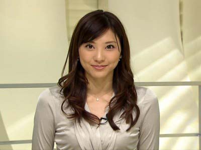 山岸舞彩アナ