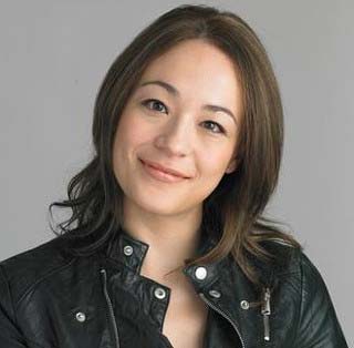 高嶋政宏の元妻・シルビア・グラビ