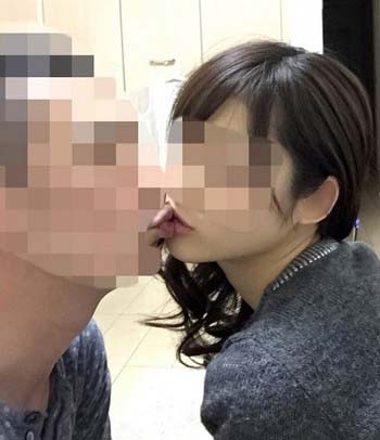 フライデーに掲載の女子アナスキャンダル流出キス写真