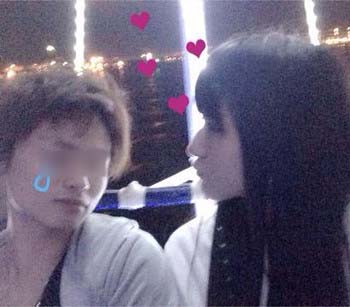 土生瑞穂と彼氏のツーショット写真2枚目