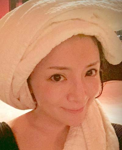 浜崎あゆみが湯上がり姿