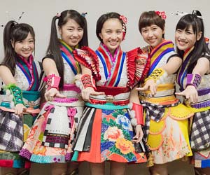 ももいろクローバーZ