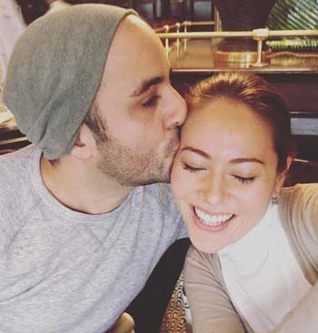 ジュアンラバナルと道端ジェシカのツーショット写真3枚目