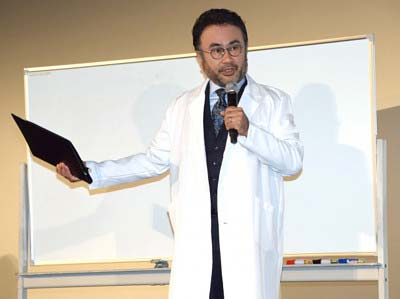 『ギャラクシー街道』のPRイベントに登場の三谷幸喜監督