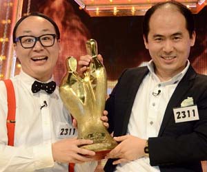 M-1グランプリ2015の敗者復活を制したトレンディエンジェル