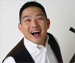 浪曲師の国本武春