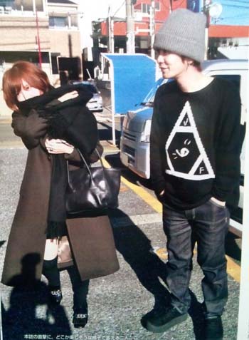 益若つばさとSEKAI NO OWARI・Fukase(深瀬慧)フライデーツーショット写真