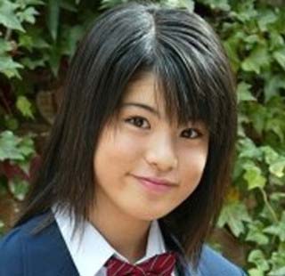 ゲスの極み乙女。の美人ドラマーほな・いこか(佐藤穂奈美)が中学生頃の写真