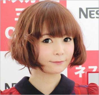 中川翔子がショートボブにイメージチェンジし話題の写真