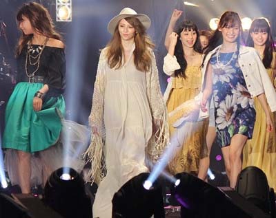 TGC2016 春夏に登場した香里奈の最新写真