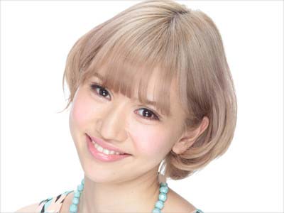 水沢アリーがデビュー時の宣材写真