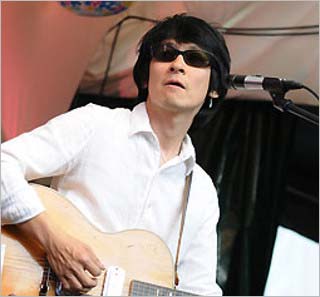 YOUの元夫の『THE PRIVATES』のギタリスト・手塚稔