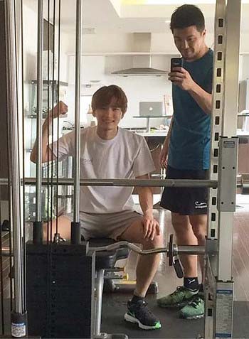 田口淳之介が「shapely」のツイッターアカウントに登場