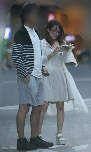 高橋みなみと彼氏のツーショット写真