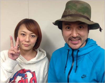 佐藤仁美とムロツヨシのツーショット写真