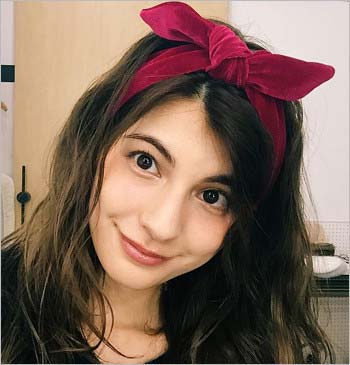 マギーが『魔女の宅急便』のキキに似てるかなと、インスタグラムに投稿していた写真