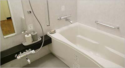 高畑裕太が入院している病院の部屋に備え付けられている風呂